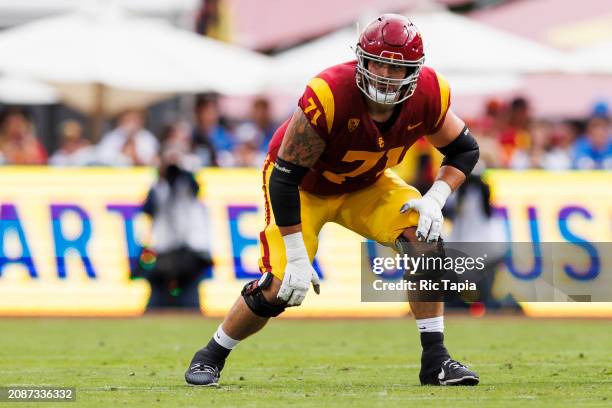 Michael Tarquin of the USC Trojans in an offensive stance during a game against the UCLA Bruins at United Airlines Field at the Los Angeles Memorial...