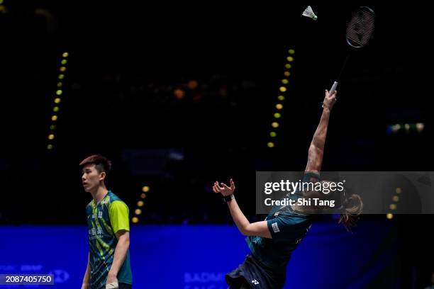 Ye Hong Wei and Lee Chia Hsin of Chinese Taipei compete in the Mixed Doubles Quarter Finals match against Robin Tabeling and Selena Piek of the...