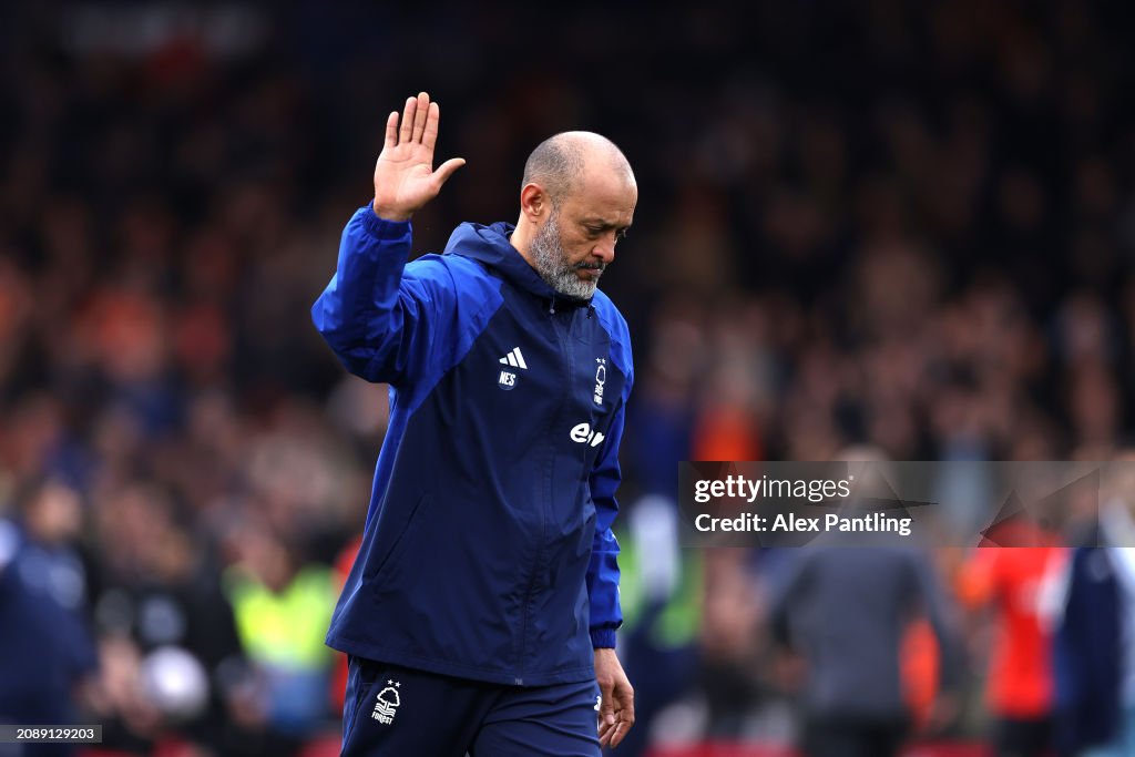 Luton Town v Nottingham Forest - Premier League