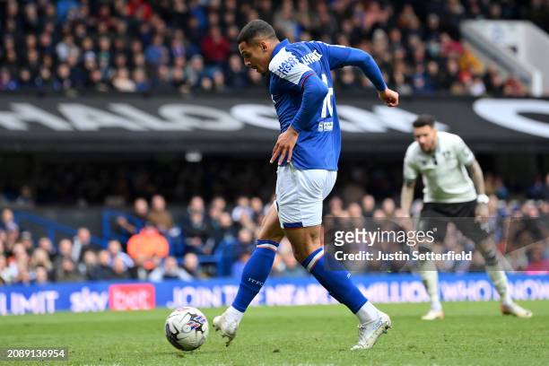 Ali Al-Hamadi of Ipswich Town scores the 5th Ipswich goal during the Sky Bet Championship match between Ipswich Town and Sheffield Wednesday at...