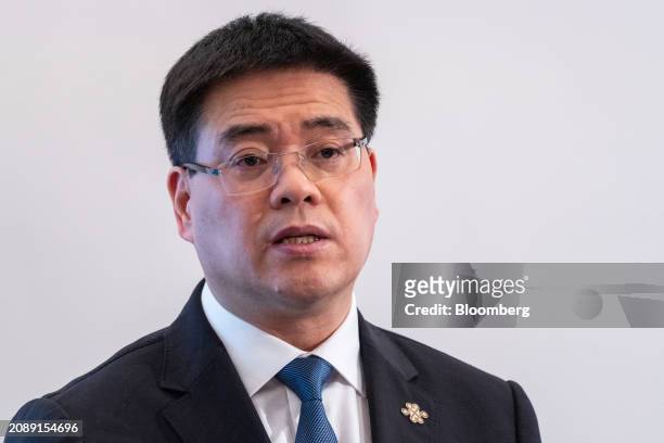 Chen Zhongyue, chairman and chief executive officer of China Unicom Hong Kong Ltd., during a news conference in Hong Kong, China, on Tuesday, March...