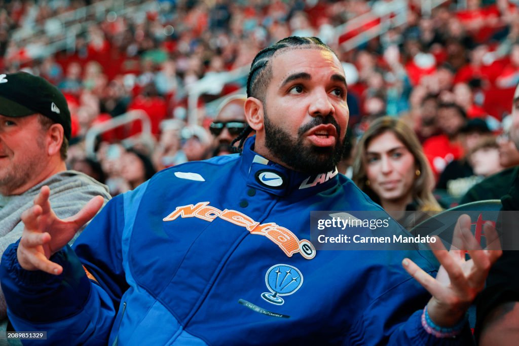 Cleveland Cavaliers v Houston Rockets