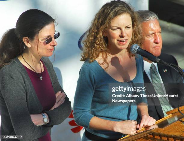 Bronfman 102 Clare Bronfman Photos & High Res Pictures - Getty Images