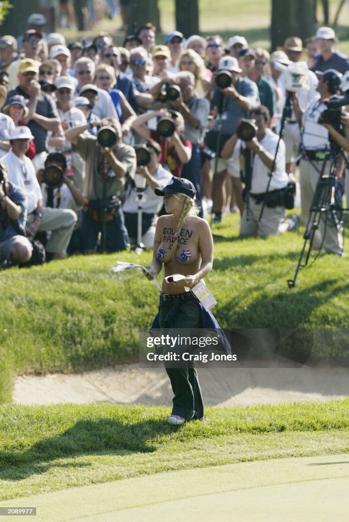 A female streaker on the 11th hole