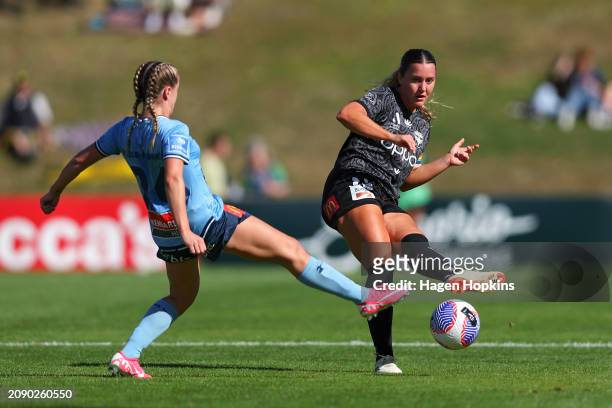 Michaela Foster of the Phoenix passes during the A-League Women round 20 match between Wellington Phoenix and Sydney FC at Porirua Park, on March 17...