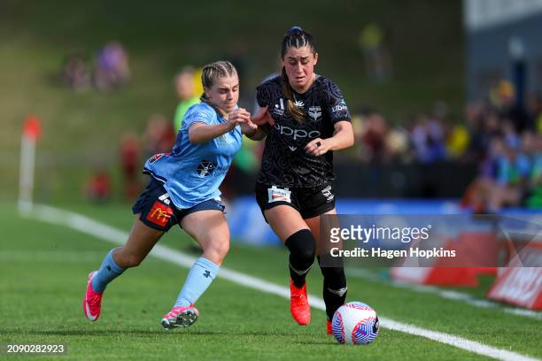 Hope Breslin of the Phoenix is tackled by Caley Tallon-Henniker of Sydney FC during the A-League Women round 20 match between Wellington Phoenix and...
