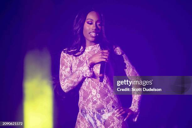 256 Milli (Rapper) Photos & High Res Pictures - Getty Images
