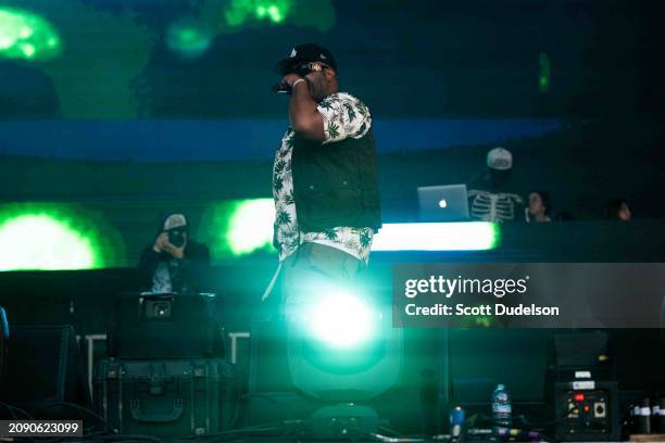 Eddy Baker Photos and Premium High Res Pictures - Getty Images