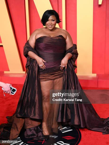 Lizzo attends the 2024 Vanity Fair Oscar Party hosted by Radhika Jones at the Wallis Annenberg Center for the Performing Arts on March 10, 2024 in...