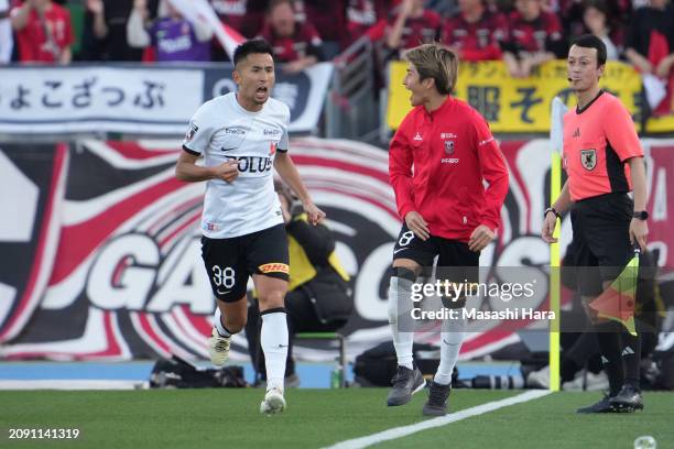Naoki Maeda of Urawa Reds celebrates the third goal during the J.LEAGUE MEIJI YASUDA J1 4th Sec. Match between Shonan Bellmare and Urawa Red Diamonds...