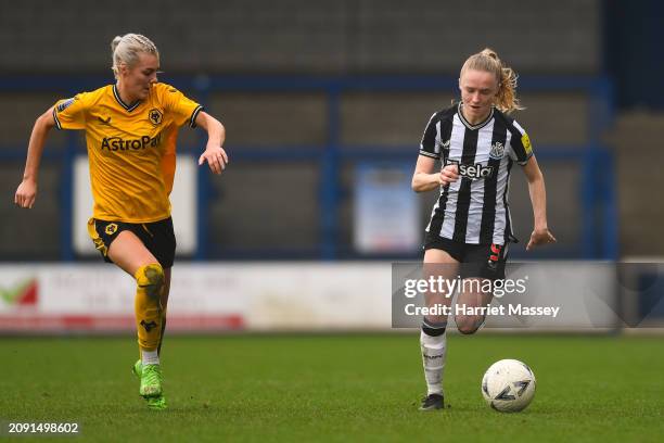 Katie Barker of Newcastle United runs with the ball during the FAWNL Northern Premier Division match between Wolverhampton Wanderers Women and...