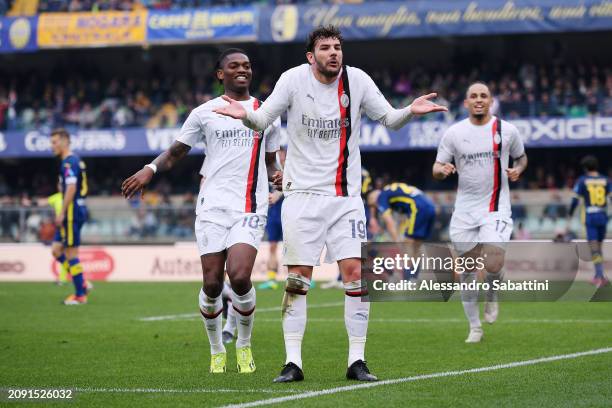 Theo Hernandez of AC Milan celebrates scoring his team's first goal during the Serie A TIM match between Hellas Verona FC and AC Milan at Stadio...