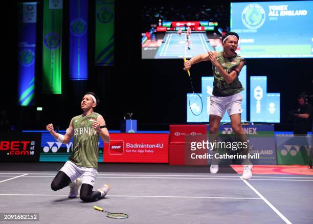 Fajar Alfian and Muhammad Rian Ardianto of Indonesia celebrate after winning the Men's Doubles Final against Aaron Chia and Soh Wooi Yik during Day...