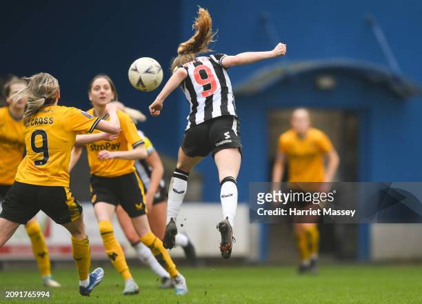 Katie Barker of Newcastle United heads the ball to score the winning goal for her side after being 2 goals down during the FAWNL Northern Premier...