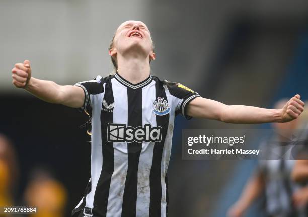 Katie Barker of Newcastle United celebrates scoring the winning goal for her side after being two goals down during the FAWNL Northern Premier...