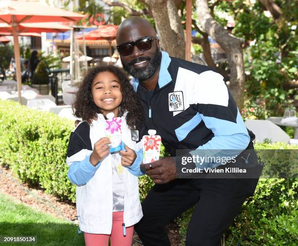 Clinton Colter Pictures and Photos - Getty Images