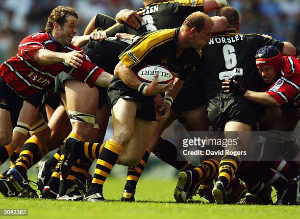 Lawrence Dallaglio of Wasps breaks from the base of the scrum during the Zurich Premiership Final between Gloucester and London Wasps on May 31, 2003...