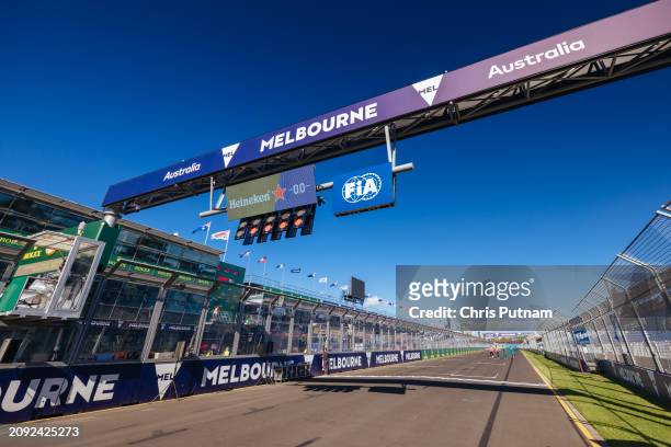 Atmosphere in pitlane before the 2024 Australian Grand Prix at Albert Park in Melbourne, Australia.