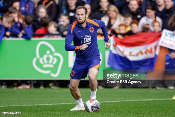 Daley Blind of The Netherlands looks up during the Training session of the Netherlands National Football Team at KNVB Campus on March 18, 2024 in...