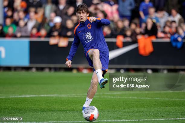 Marten de Roon of The Netherlands makes a pass during the Training session of the Netherlands National Football Team at KNVB Campus on March 18, 2024...