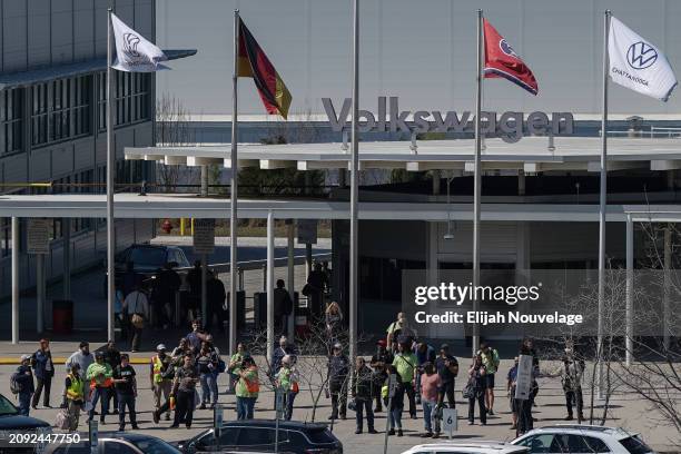 Employees are seen outside the entrance to a Volkswagen automobile assembly plant on March 20, 2024 in Chattanooga, Tennessee. The United Auto...