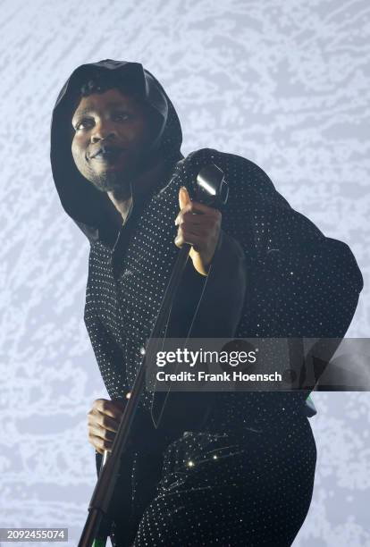 Mah Lay 106 Omah Lay Stock Photos, High-Res Pictures, and Images - Getty Images