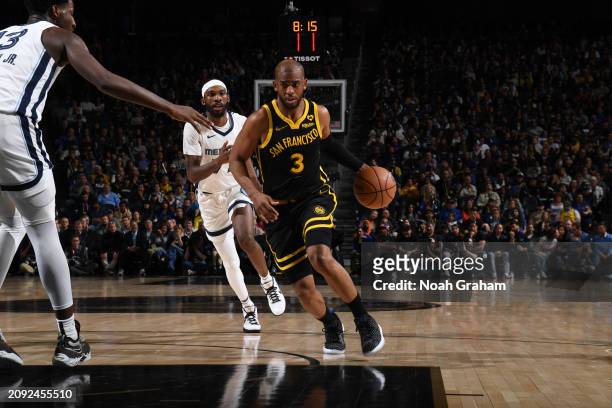 Chris Paul of the Golden State Warriors dribbles the ball during the game against the Memphis Grizzlies on March 20, 2024 at Chase Center in San...