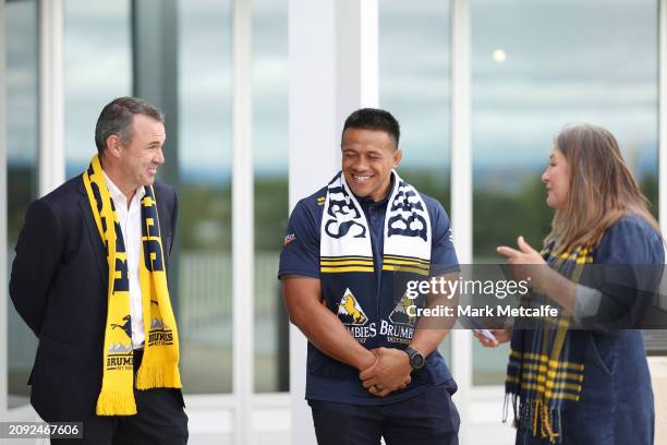 Yvette Berry, Deputy Chief Minister, Minister for Sport & Recreation speaks with RA President and Classic Wallaby Joe Roff and ACT Brumbies and...