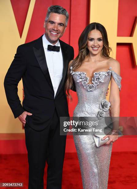 Cash Warren and Jessica Alba attend the 2024 Vanity Fair Oscar Party hosted by Radhika Jones at the Wallis Annenberg Center for the Performing Arts...