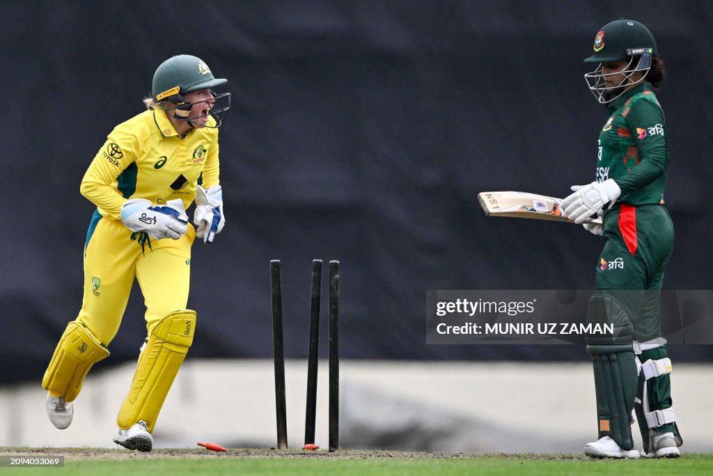 TOPSHOT-CRICKET-BAN-AUS-ODI-WOMEN