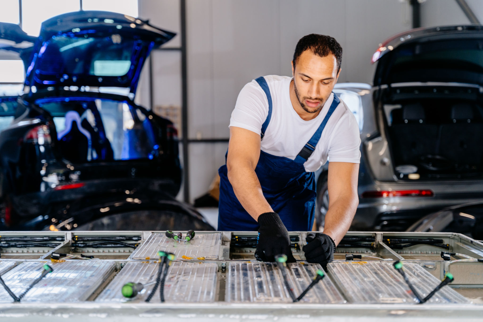 electric vehicle workshop