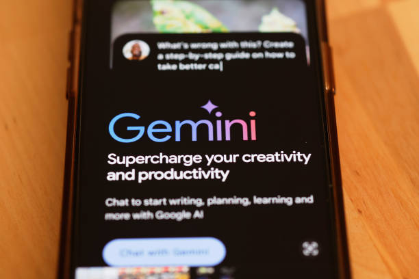 NY: Google And Apple Explore Deal To Power IPhone Features With Gemini AI