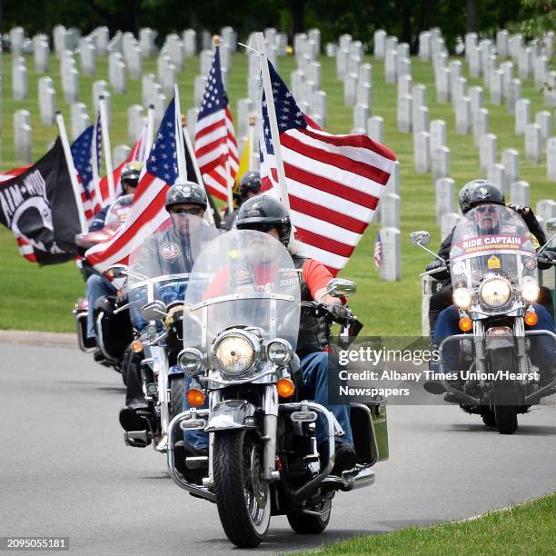 Military Post Riders 8,488 Patriot Riders Stock Photos, High-Res Pictures, and Images ...