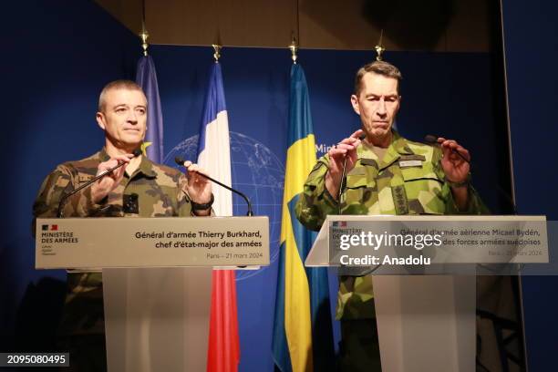 French military Chief of Staff Thierry Burkhard and Micael Byden , the Supreme Commander of the Swedish Armed Forces hold a joint press conference at...