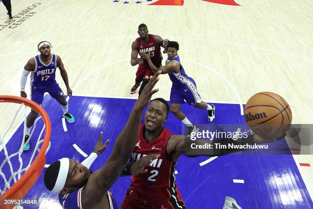 Terry Rozier of the Miami Heat shoots a lay up past Paul Reed of the Philadelphia 76ers during the fourth quarter at the Wells Fargo Center on March...