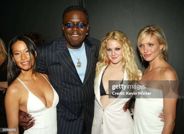 Actors Lucy Liu , Bernie Mac, Drew Barrymore, and Cameron Diaz pose at the after-party for "Charlie's Angels: Full Throttle" at the Chinese Theater...