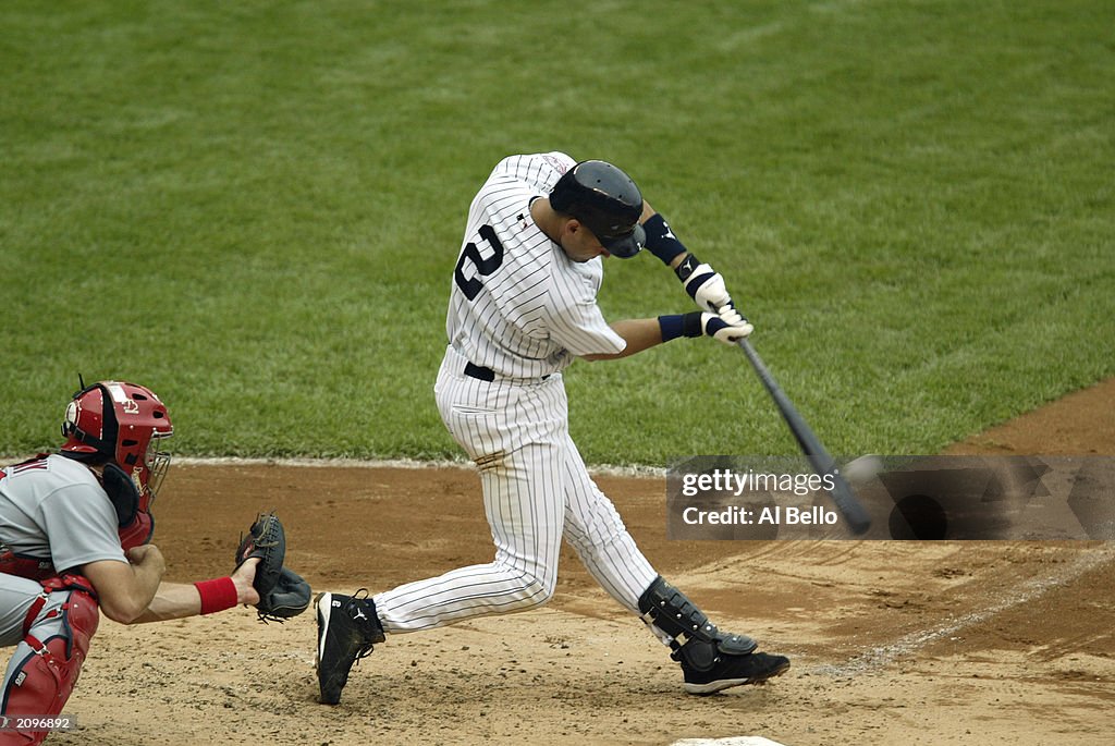 Derek Jeter drives in Alfonso Soriano