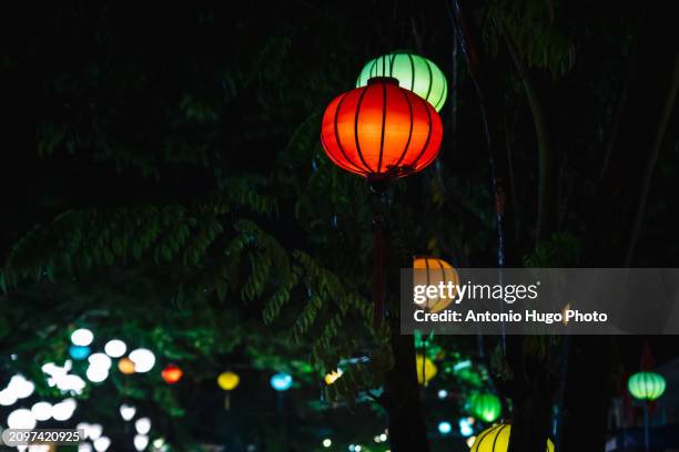 lanterns in the streets of hoi an - hanoi cityscape stock pictures, royalty-free photos & images