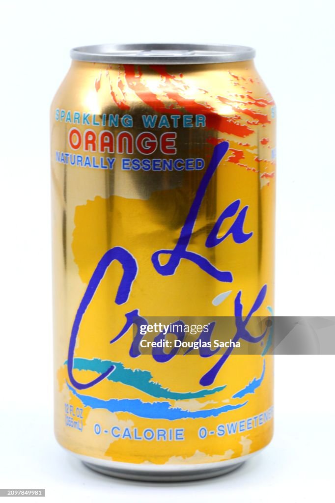 La Croix Sparkling water can
