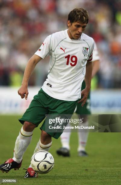 Stilian Petrov of Bulgaria runs with the ball during the UEFA European Championships 2004 Group 8 Qualifying match between Bulgaria and Belgium held...