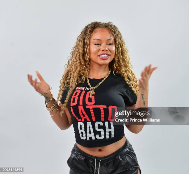 51 Hot 1079 Studios Stock Photos, High-Res Pictures, and Images - Getty ...