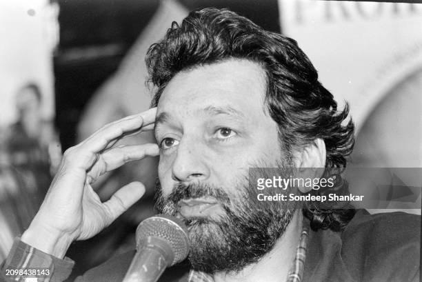 Shekhar Kapur an Indian filmmaker and actor, at a press conference at the India International Film Festival in New Delhi, January 12, 1996.
