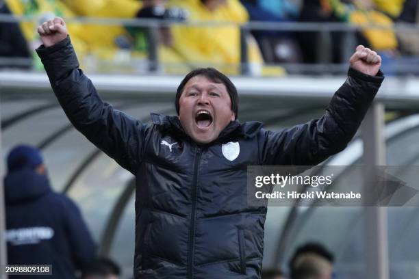 Tadahiro Akiba,coach of Shimizu S-Pulse looks on after the J.LEAGUE MEIJI YASUDA J2 5th Sec. Match between JEF United Chiba and Shimizu S-Pulse at...