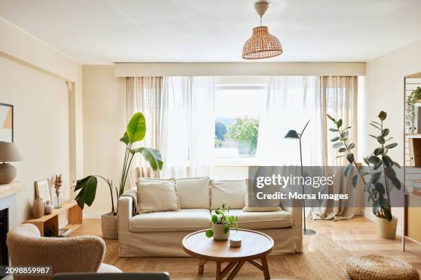 interior of living room with furniture - living room imagens e fotografias de stock