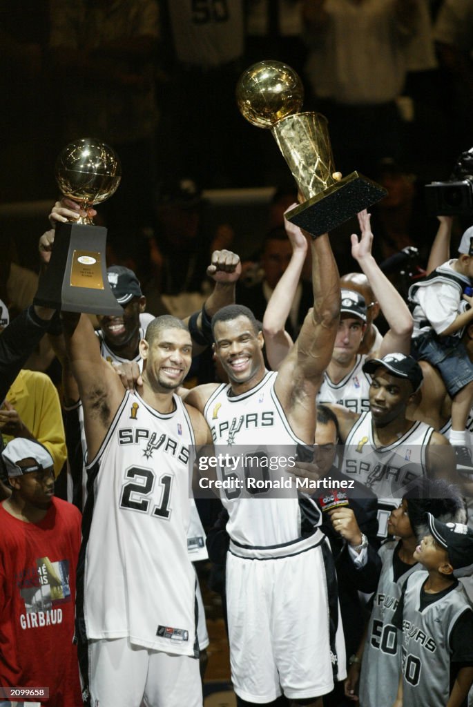 Duncan and Robinson show trophy