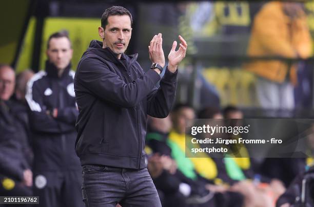 Dino Toppmöller coach of Frankfurt gestures during the Bundesliga match between Borussia Dortmund and Eintracht Frankfurt at Signal Iduna Park on...