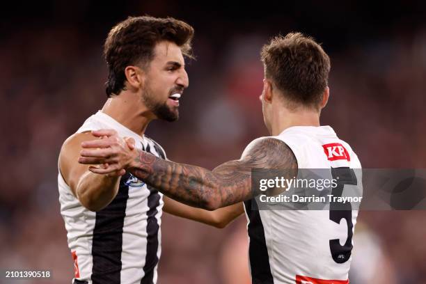 Jamie Elliott of the Magpies celebrates a goal during the round two AFL match between St Kilda Saints and Collingwood Magpies at Melbourne Cricket...