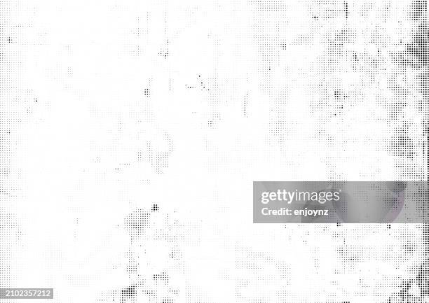 illustrations, cliparts, dessins animés et icônes de motif de points de demi-teinte grunge sur fond blanc - technique grunge du papier froissé