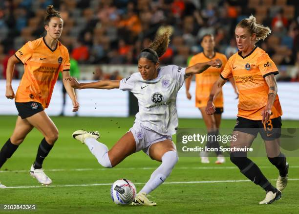 Racing Louisville FC Reilyn Turner shoots on goal in the first half during the NWSL match between Racing Louisville FC and Houston Dash on March 23,...
