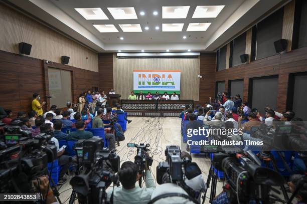 Delhi Ministers and AAP leaders Atishi Singh, Saurabh Bhardwaj and Gopal Rai along with Delhi Congress President Arvinder Singh Lovely during a press...
